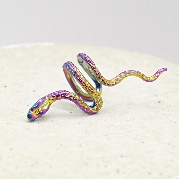 Snake Ear Cuff - Picture 2 of 5